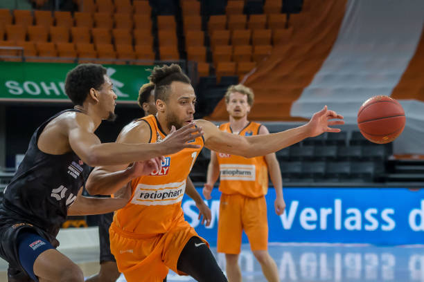 有些外援在 有些外援在